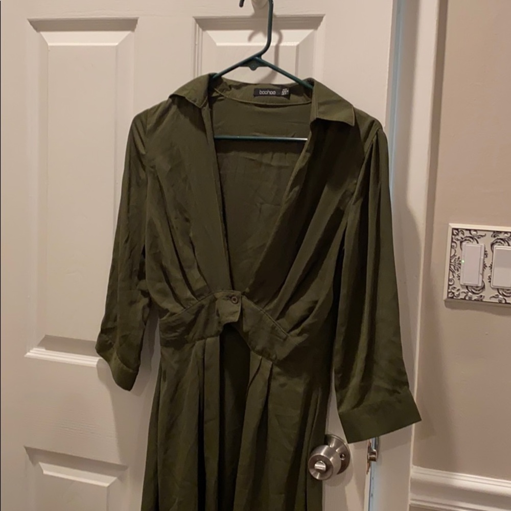 BooHoo Olive Green Duster Top